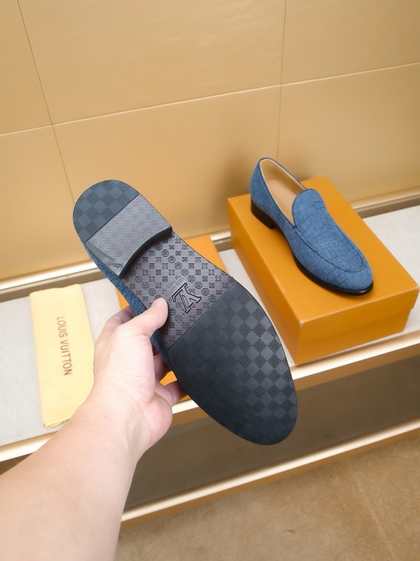 ルイヴィトン靴全体デザイン